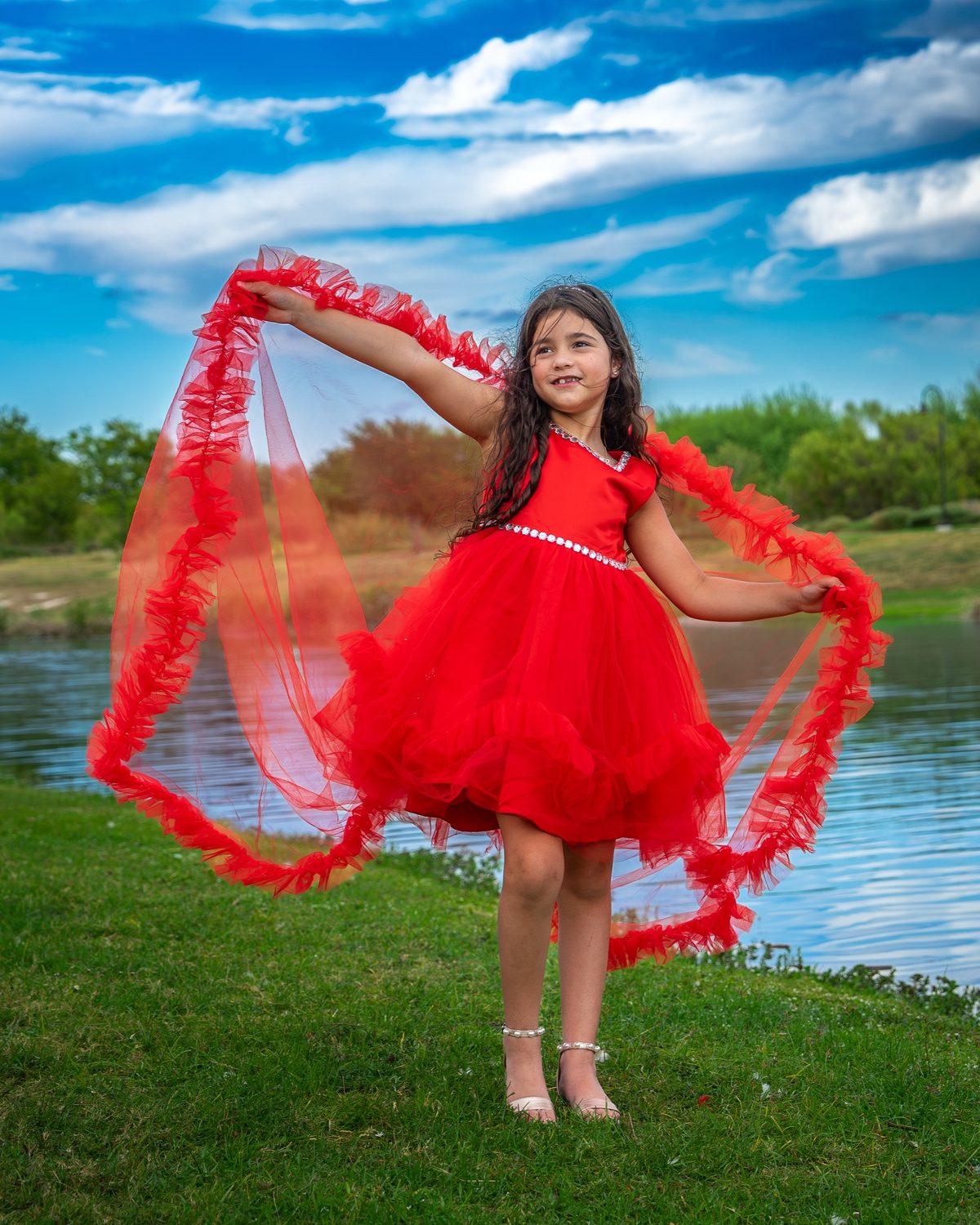 Family lakeside portrait session in Austin area